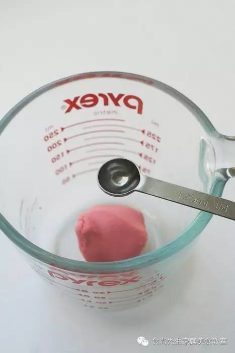 翻糖开裂瑕疵,干货表面渗了怎么办