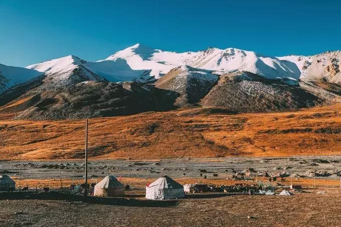 我们来自五湖四海原唱,我们来自于五湖四海全文