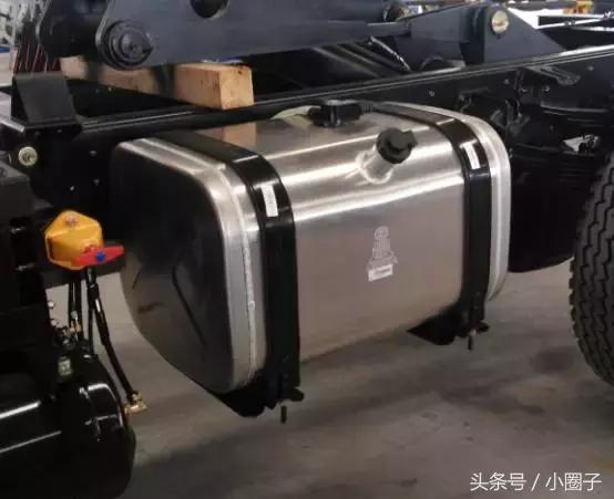 玉柴4108发动机一次加多少升机油,玉柴4108低速版