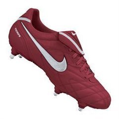 防守型边后卫球鞋推荐足球,球星养成记