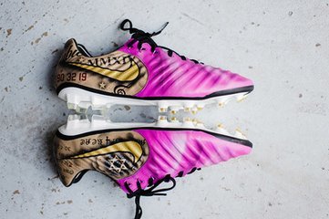 球星的球鞋习惯,足球球星中后卫球鞋推荐