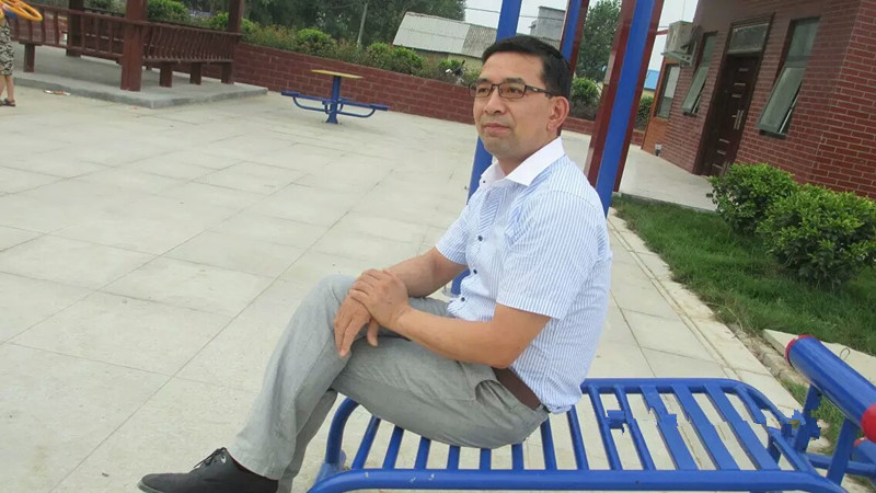 “捣乱”的放屁虫（石磊文）