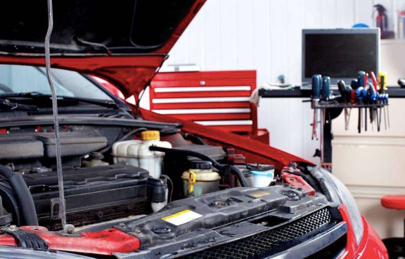 爱车被鞭炮炸伤了怎么办,车被鞭炮崩了可以保险吗