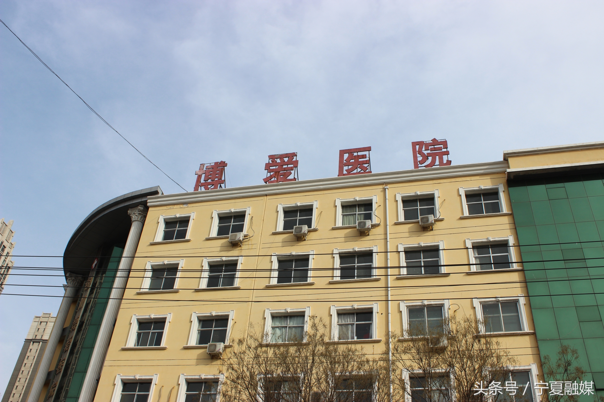 银川南门广场车辆运营乱象,银川南门怪合味