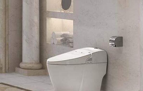 马桶移位马桶后面漏水怎么处理,马桶底座漏水会造成马桶堵塞吗