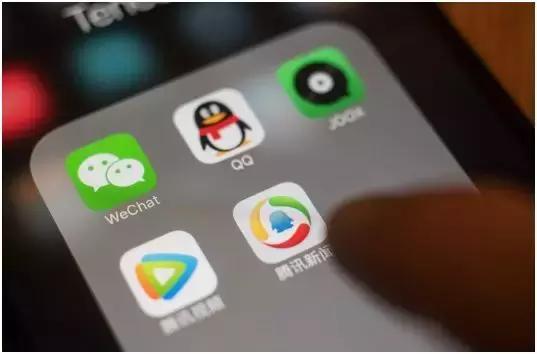 澳洲海关查微信,澳洲海关严查最新消息