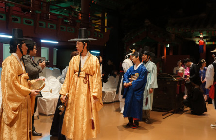 神威的旅行日记：韩国80后传统婚礼