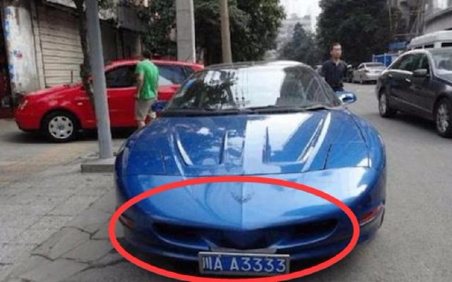 1个车牌顶1辆超跑，看见这些车牌最好绕着走，因为车主不是简单人