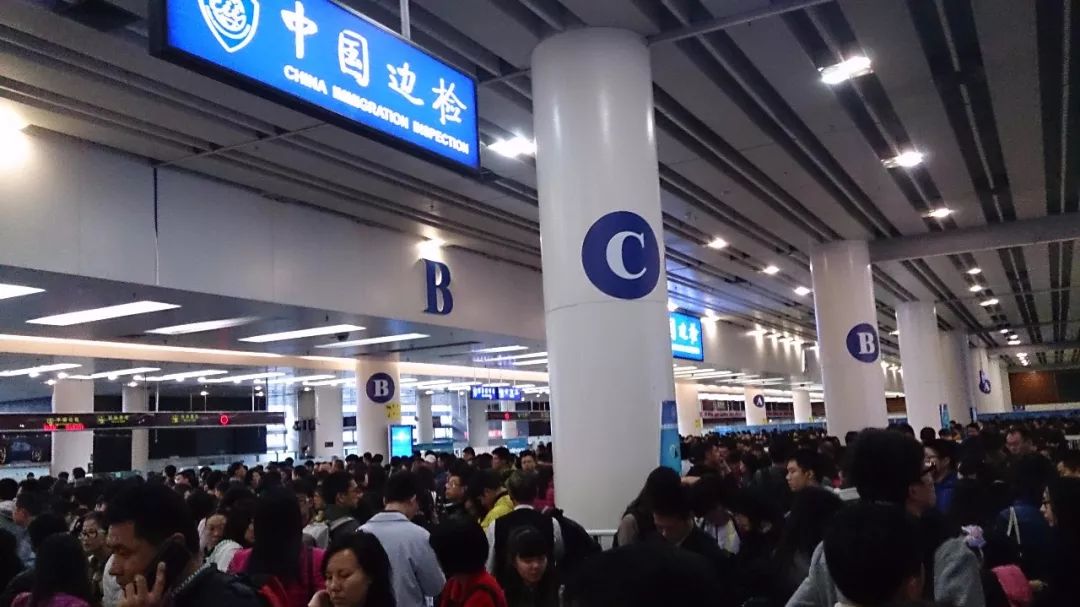 深圳哪个口岸去香港最方便最便宜,深圳现在有几个口岸通关去香港