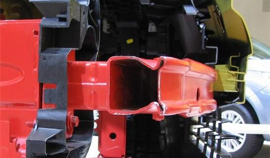 我说的是白车身不是白色车身OK？