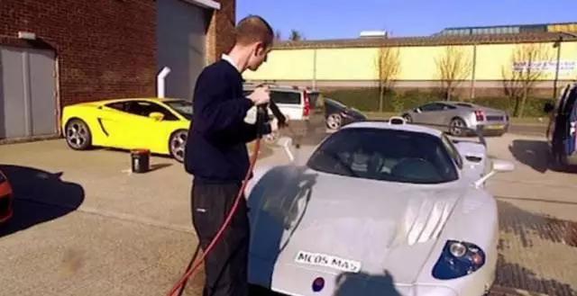 自己洗一次车多少钱合适,洗一次车要五万块