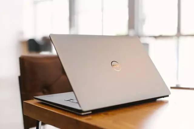 让其他笔记本黯然失色，戴尔XPS15体验