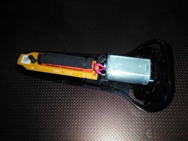 飞利浦1150x剃须刀怎样更换电池,飞利浦剃须刀s5050电池拆解视频