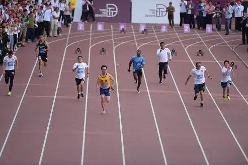 在鸟巢跑步,在鸟巢连开三场