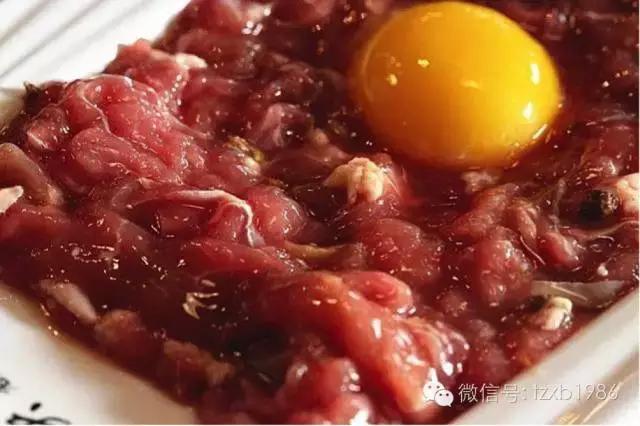 来这家店的人，五行缺火，八字欠辣，还是条真汉