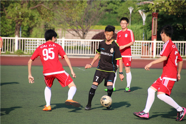 省锡中巅峰体育节直播,省锡中2021-2022年颁奖典礼