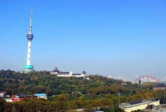 武汉旅游攻略最佳线路推荐一下,武汉沿地铁线有哪些好玩的地方