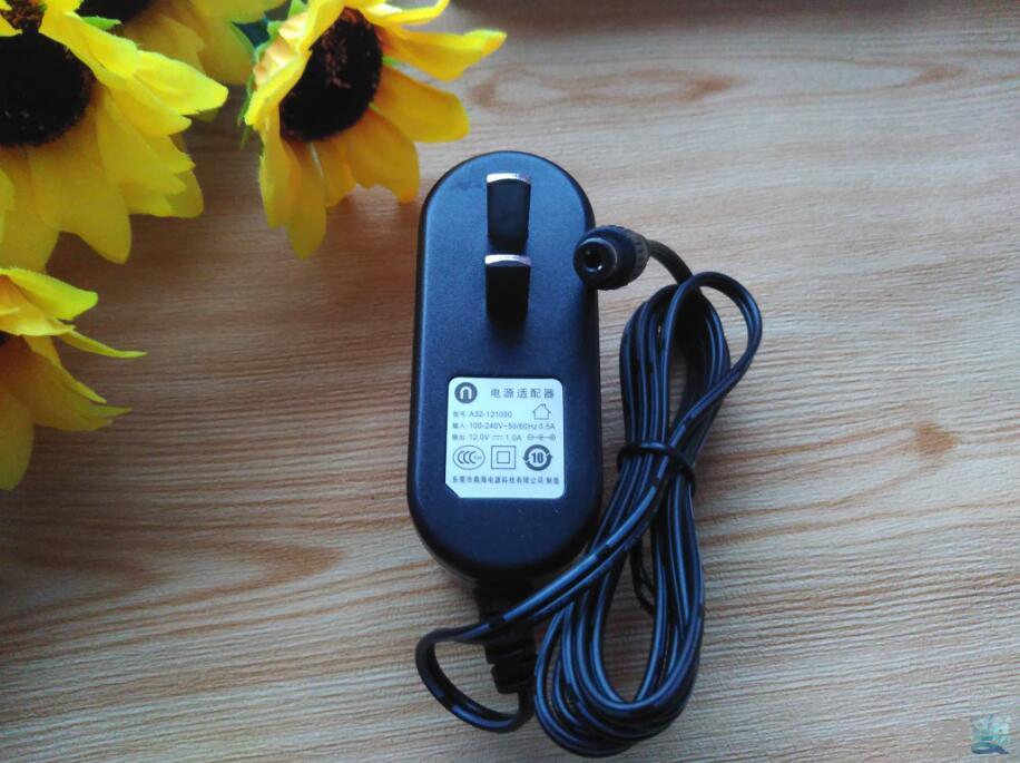 路由器竟然这么小？智能路由器Newifimini开箱评测