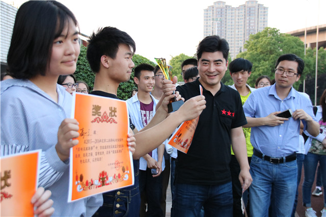 省锡中巅峰体育节直播,省锡中2021-2022年颁奖典礼