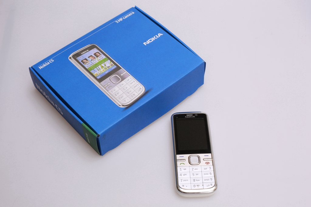 nokia复刻经典手机,nokia手机c5