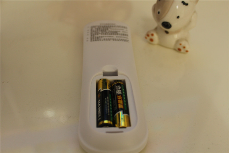 白色经典入门首选——忆典S1高清网络电视盒子