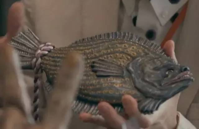 高收视率佳作《99.9》衣服背包手表公仔等等穿搭合集