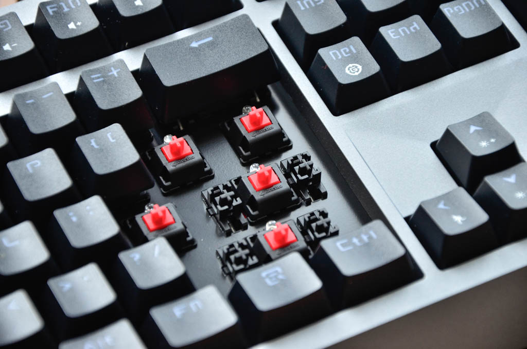 红轴机械键盘和普通键盘区别,机械键盘和机械轴键盘