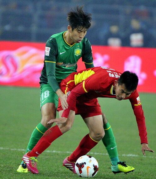 又要胡来？克莱伯走人郎征打中锋？此人曾暴铲队友