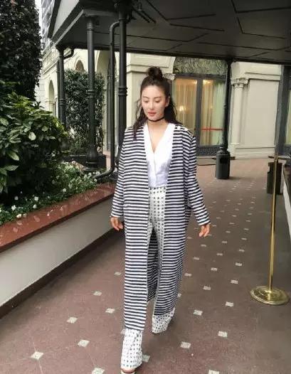 潮流入货|她们都中了“条纹毒”!