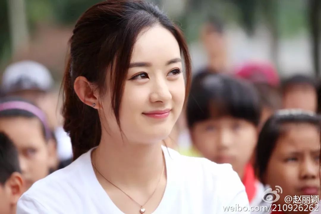 赵丽颖是怎么让脸变薄的,赵丽颖脸是不是有点变了