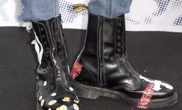 2021涂鸦板鞋流行,涂鸦板鞋