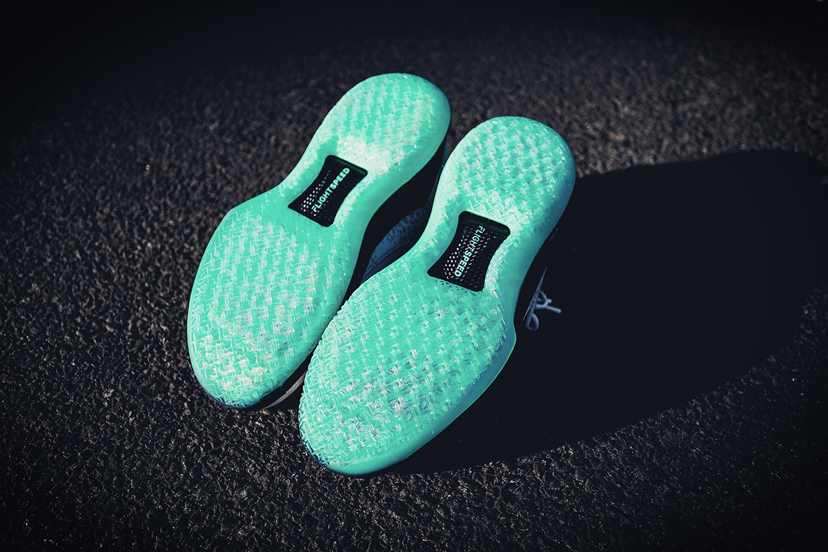 开箱上脚耐克篮球鞋,第一双airjordan正代鞋款在中国