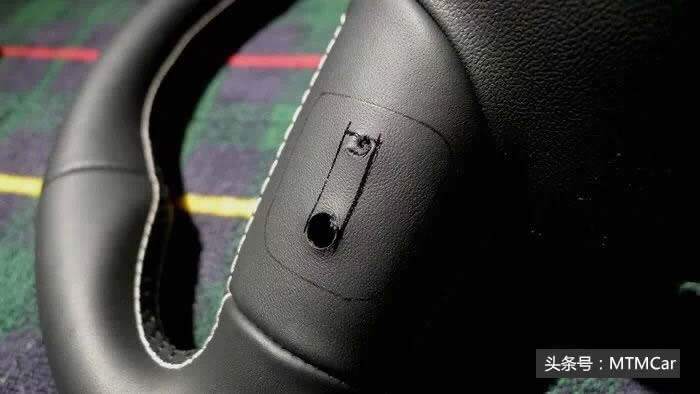 奥迪a3改装方向盘拆装,奥迪a3改装方向盘翻毛皮