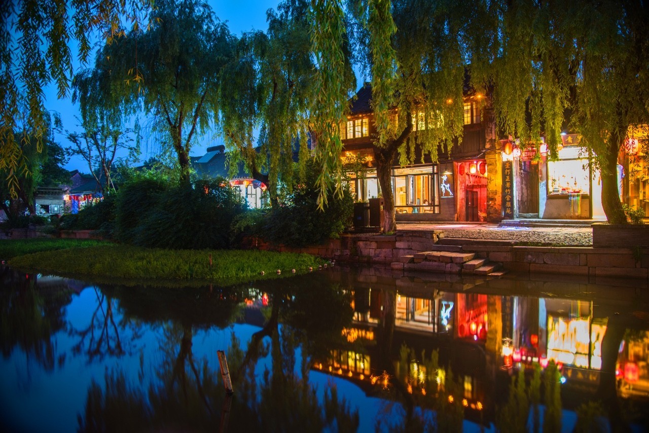 此处留白,此处故意留白