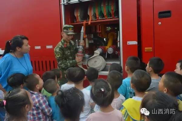 消防小达人解说词,消防小达人作品