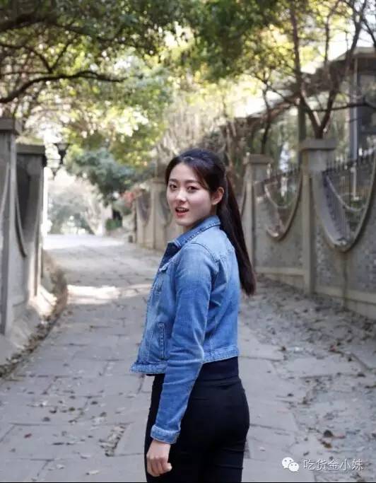 这家小馆子菜单上居然有奥数题！跑去求虐的吃货还不少！