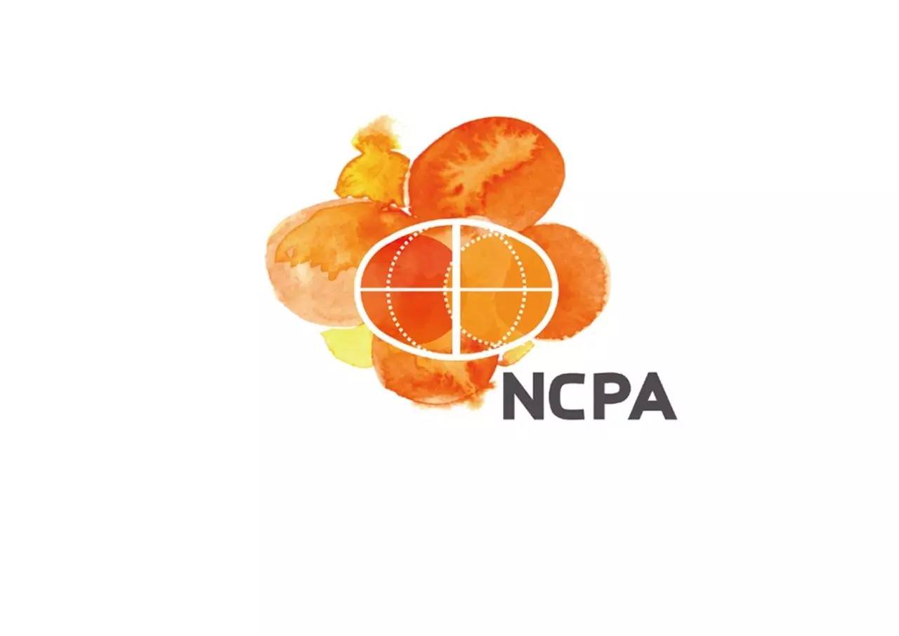 传统与现代碰撞与融合,传统和现代生活方式