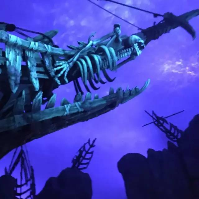 上海迪士尼乐园全攻略,上海迪士尼乐园一天游玩全攻略