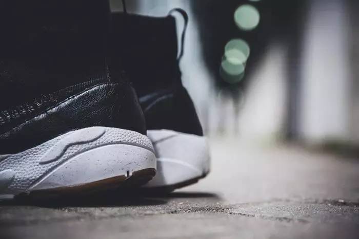 赵云单挑吕布出什么装备,吕布和赵云对抗路