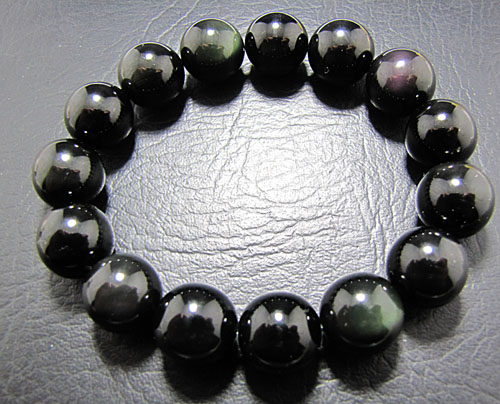 塞尔达传说黑曜石怎么找,黑曜石的形成与什么地质作用有关