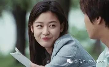 看这群男人是如何把xiong撑大的！