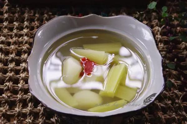 潮汕什么水果可以蘸酱油吃,潮汕人吃水果泡酱油