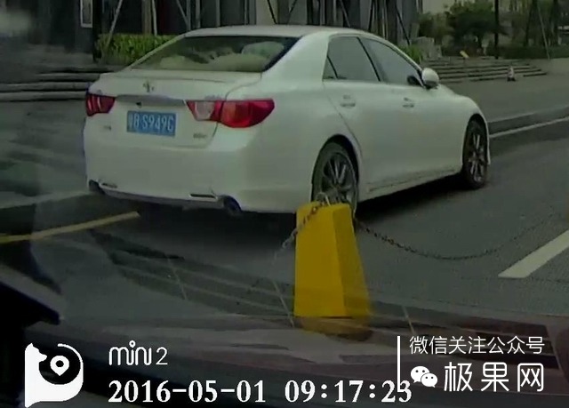 盯盯拍mini2拍车内夜视效果,盯盯拍mini2拆解视频