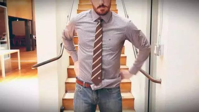 男人必须知道的几个穿衣小技巧,男人穿衣错误示范