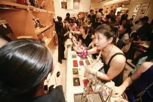 海外代购实体店装修,海外代购内地开实体店