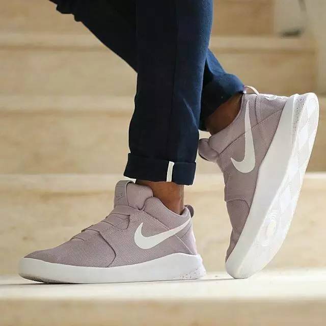 吕布与赵云大战谁厉害,吕布大战赵云谁厉害视频