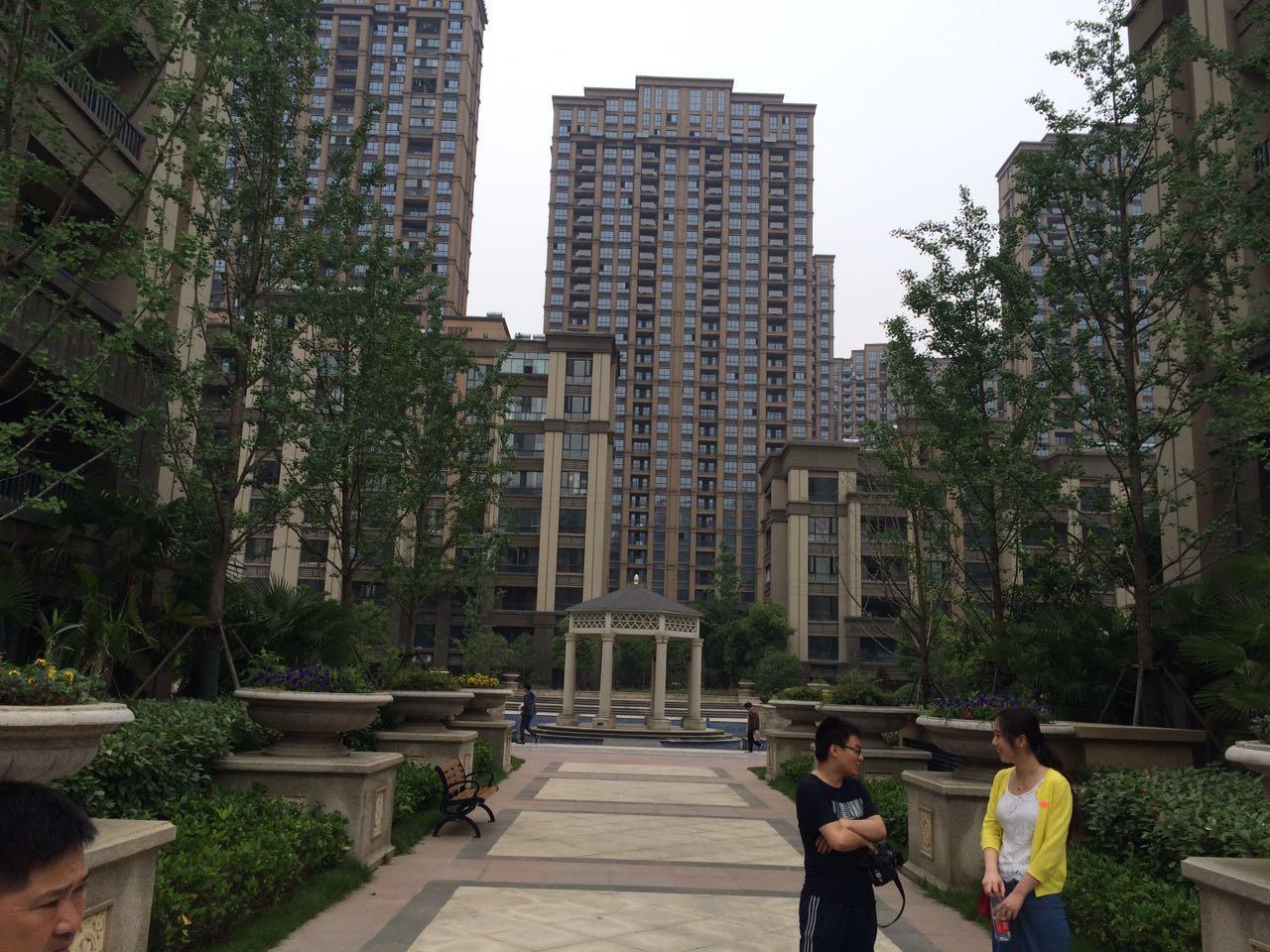 淮矿东方蓝海和万达揽湖苑比较,淮矿东方蓝海视频