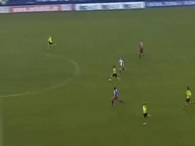 他被称球场莫扎特，酷似张杰曾陷招妓丑闻，35岁国家队最后一战