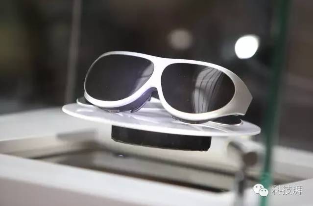 仅78g的VR智能眼镜多哚改变了世界的看法