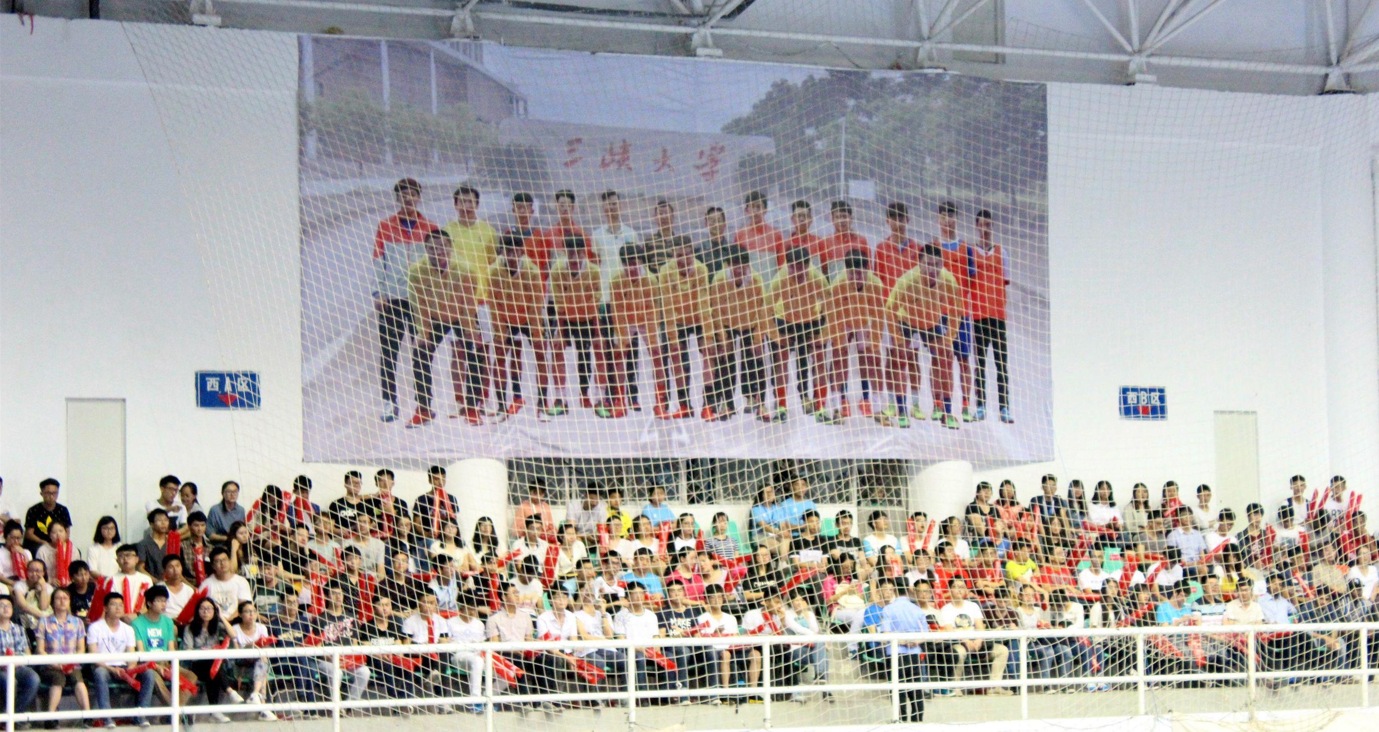 特步中国大学生,特步大学生五人制足球